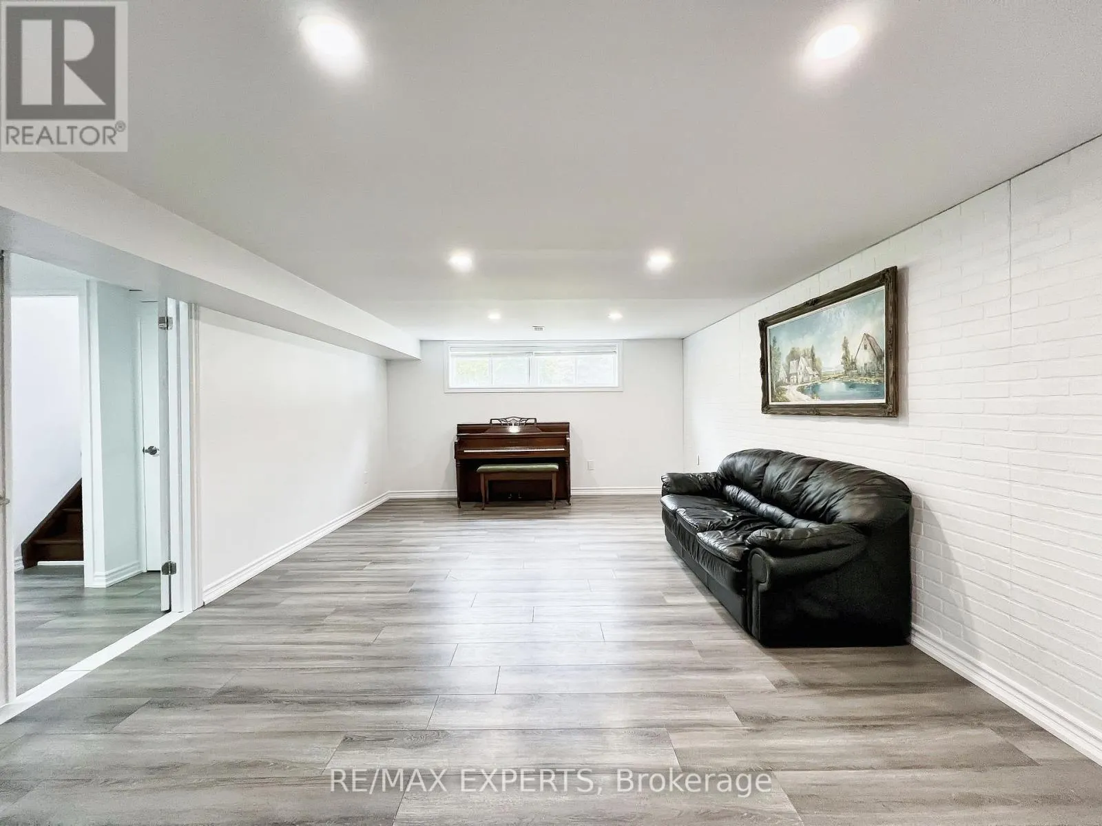 203 PARK AVENUE