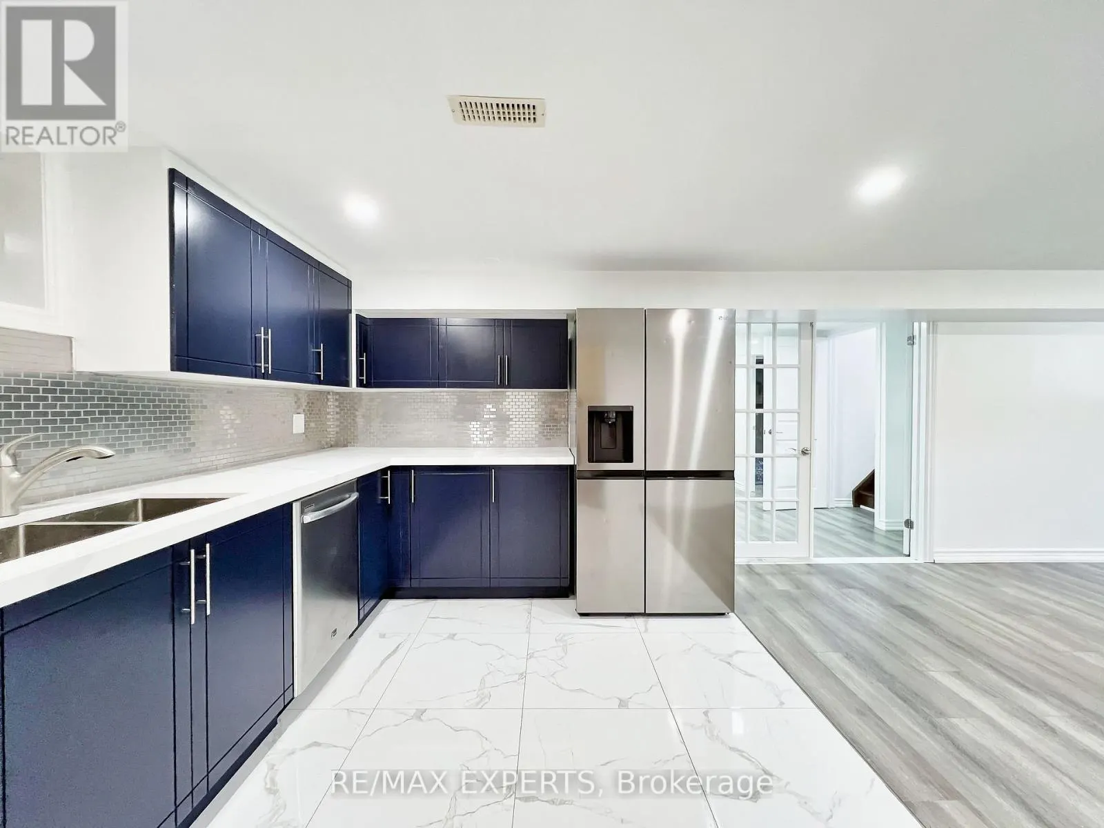 203 PARK AVENUE