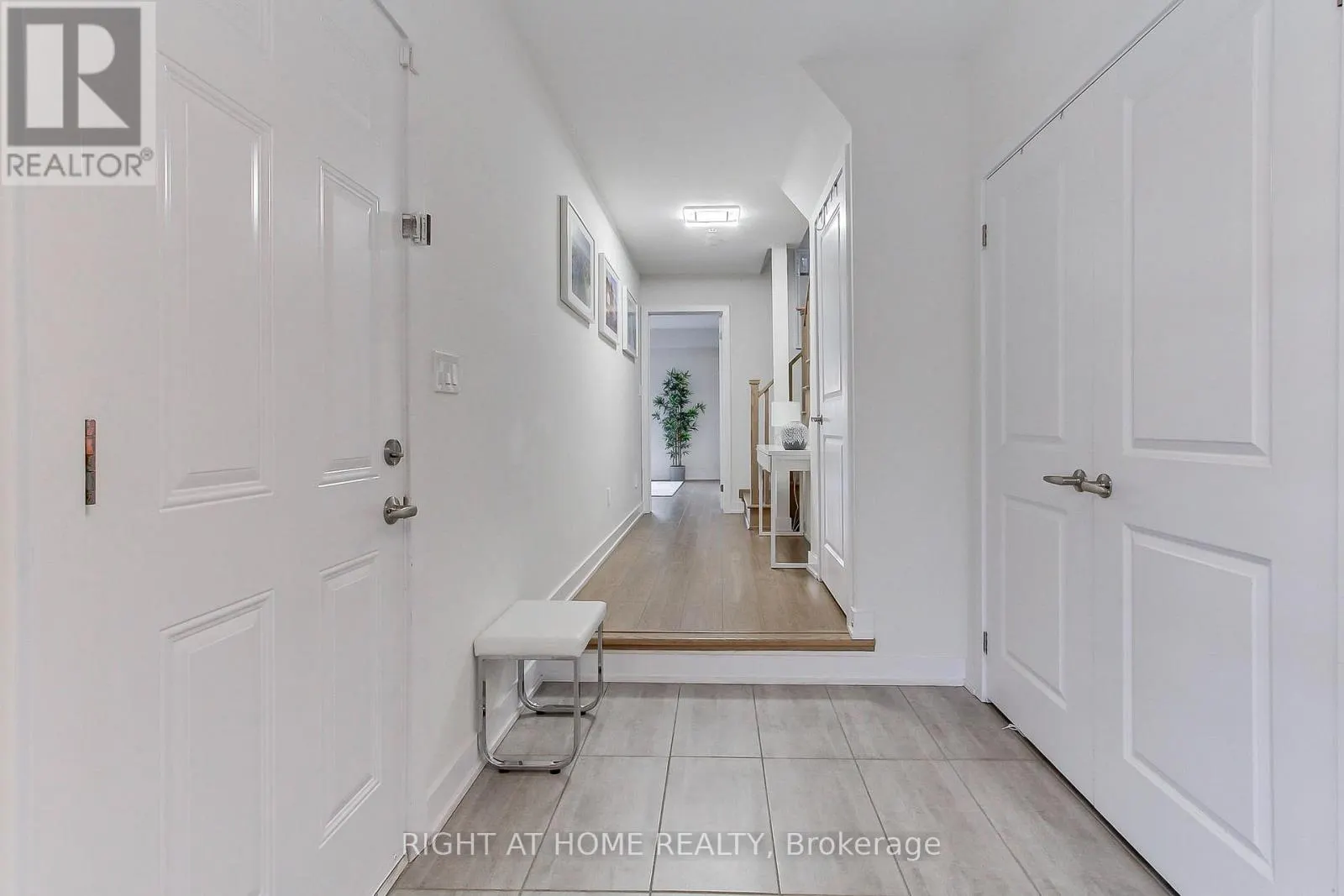 14 PAGEANT AVENUE