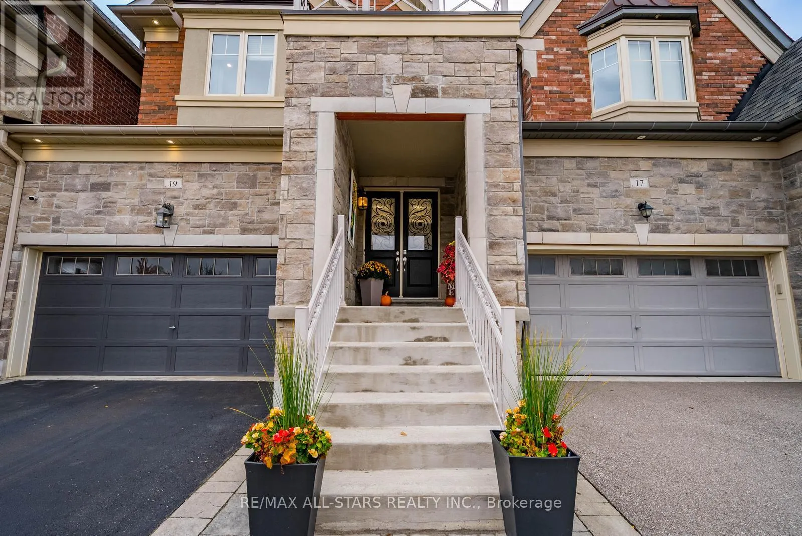19 KETTLE VALLEY TRAIL