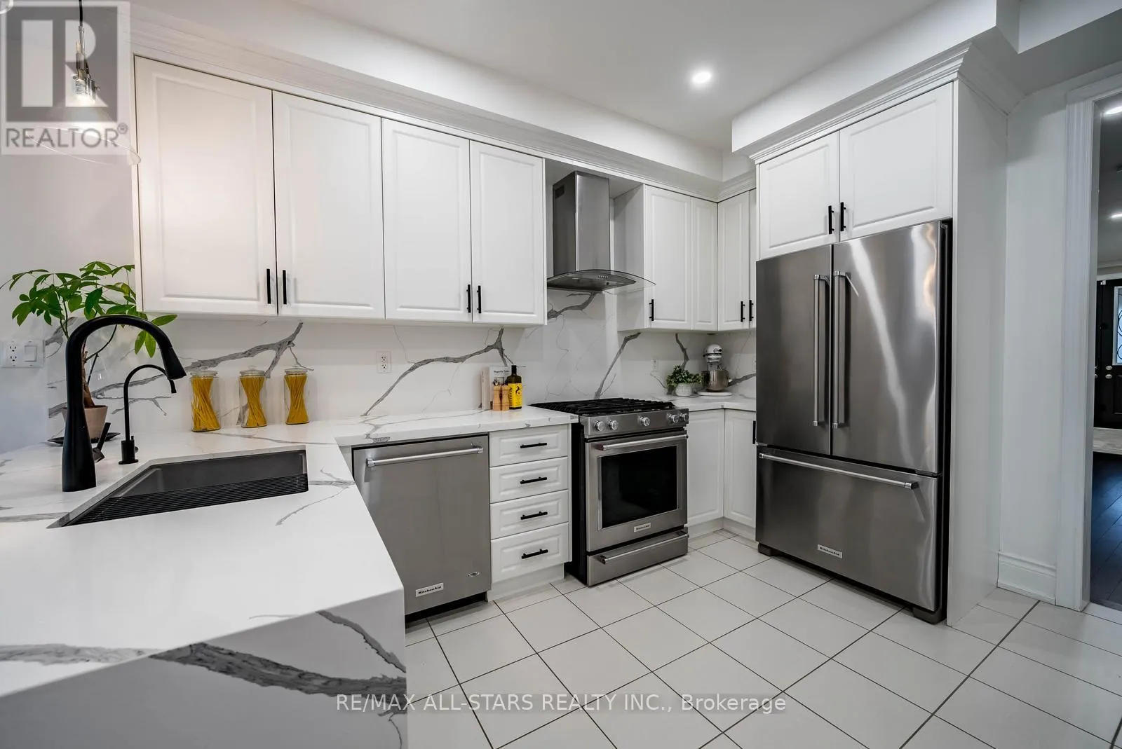 19 KETTLE VALLEY TRAIL