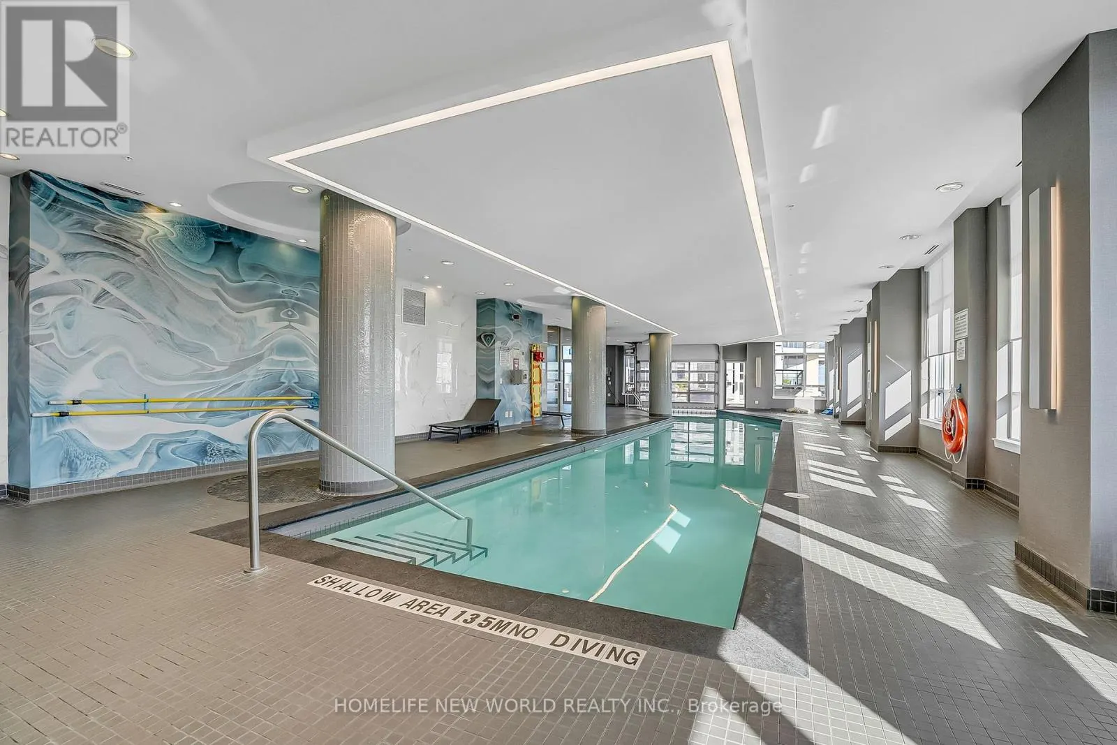 1004 - 9205 YONGE STREET