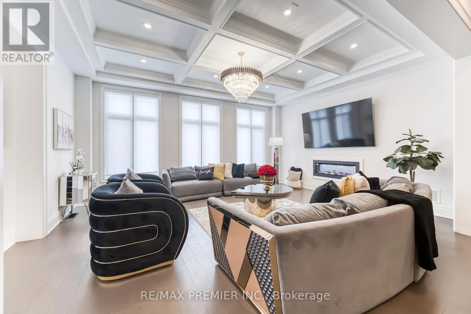 101 APPLEYARD AVENUE