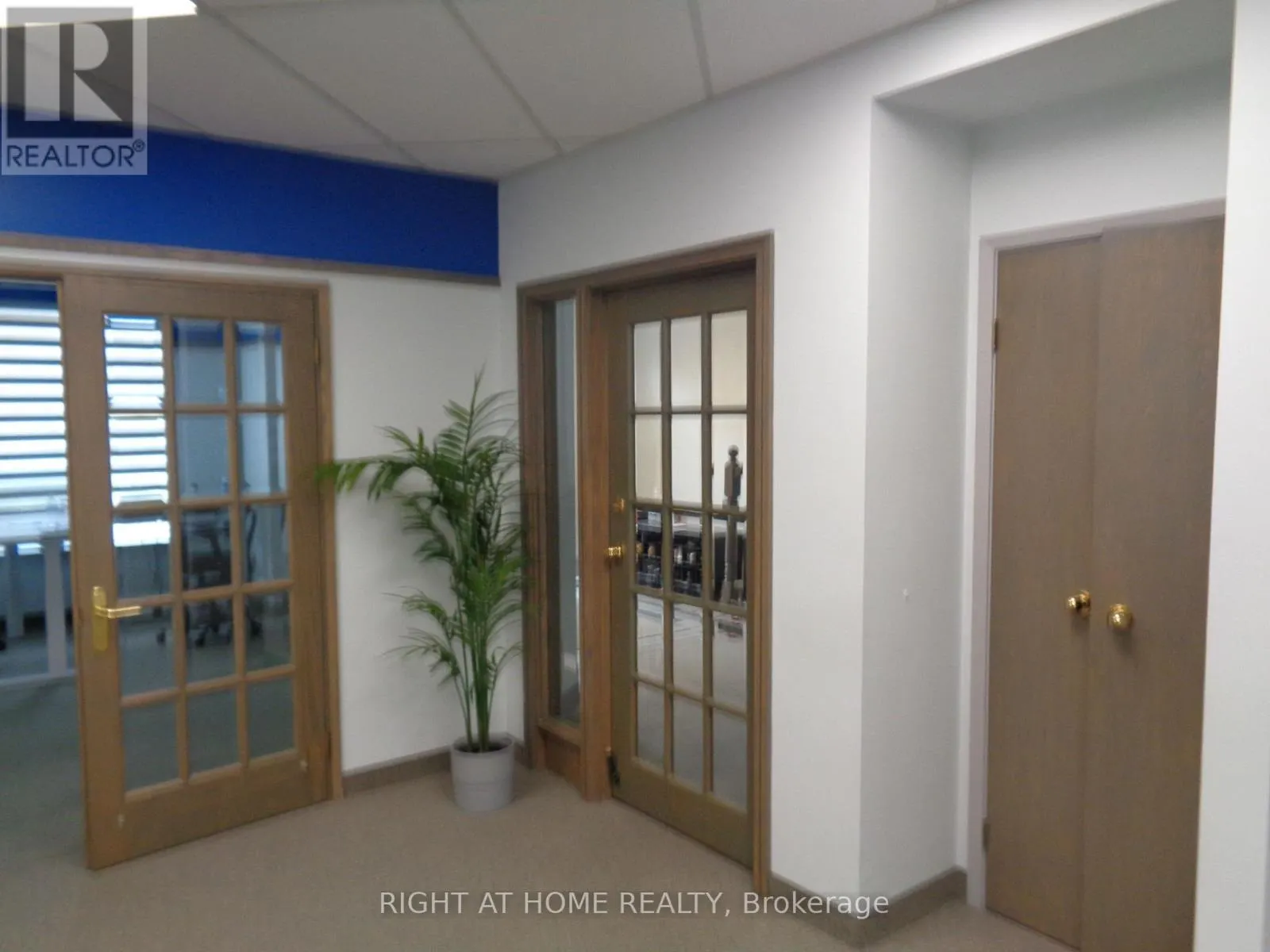 16-MAIN - 30 WERTHEIM COURT