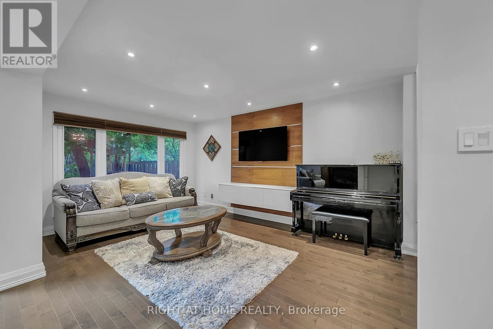 302 MULLEN DRIVE
