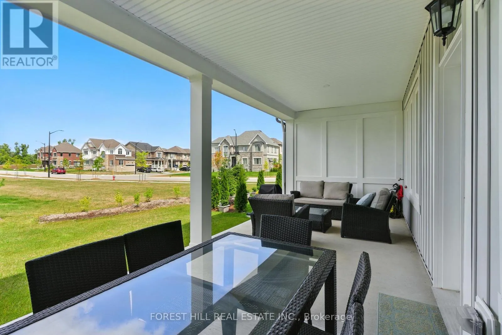 742 - 742 TRUMBLEY PLACE S