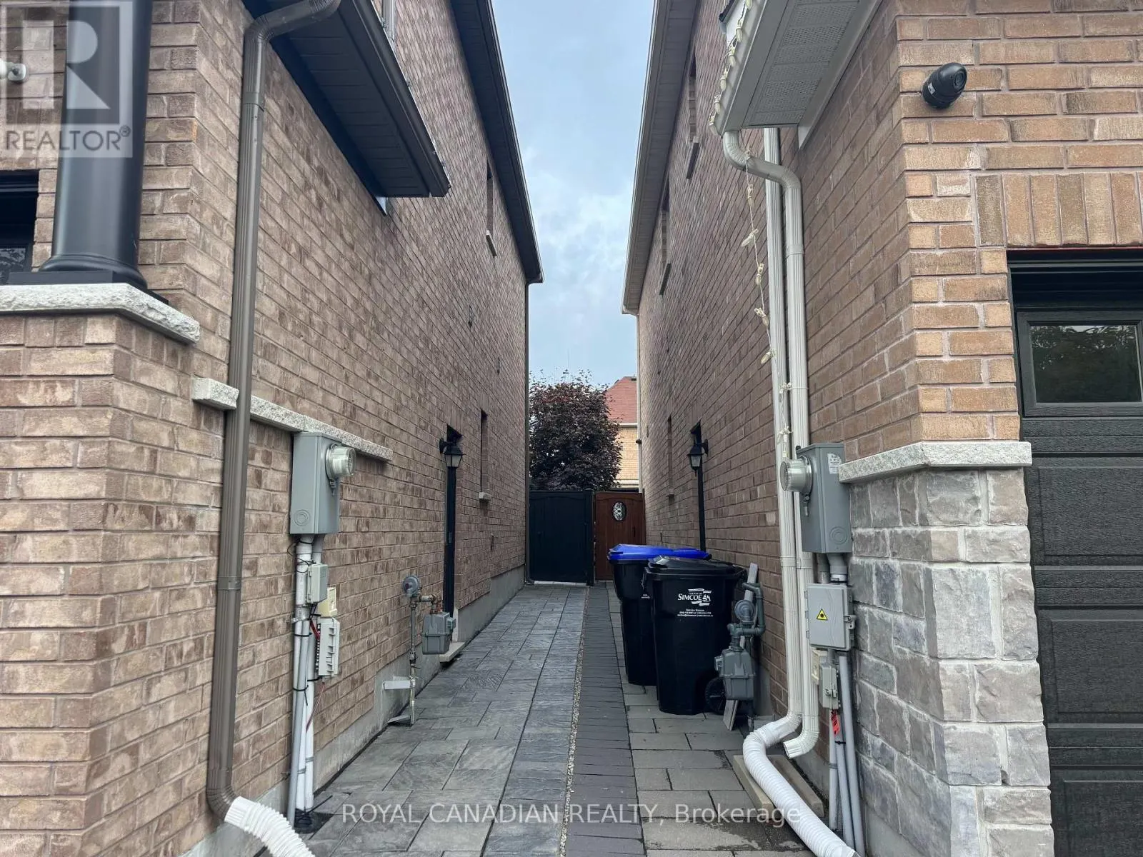 BSMT - 25 KIDD STREET