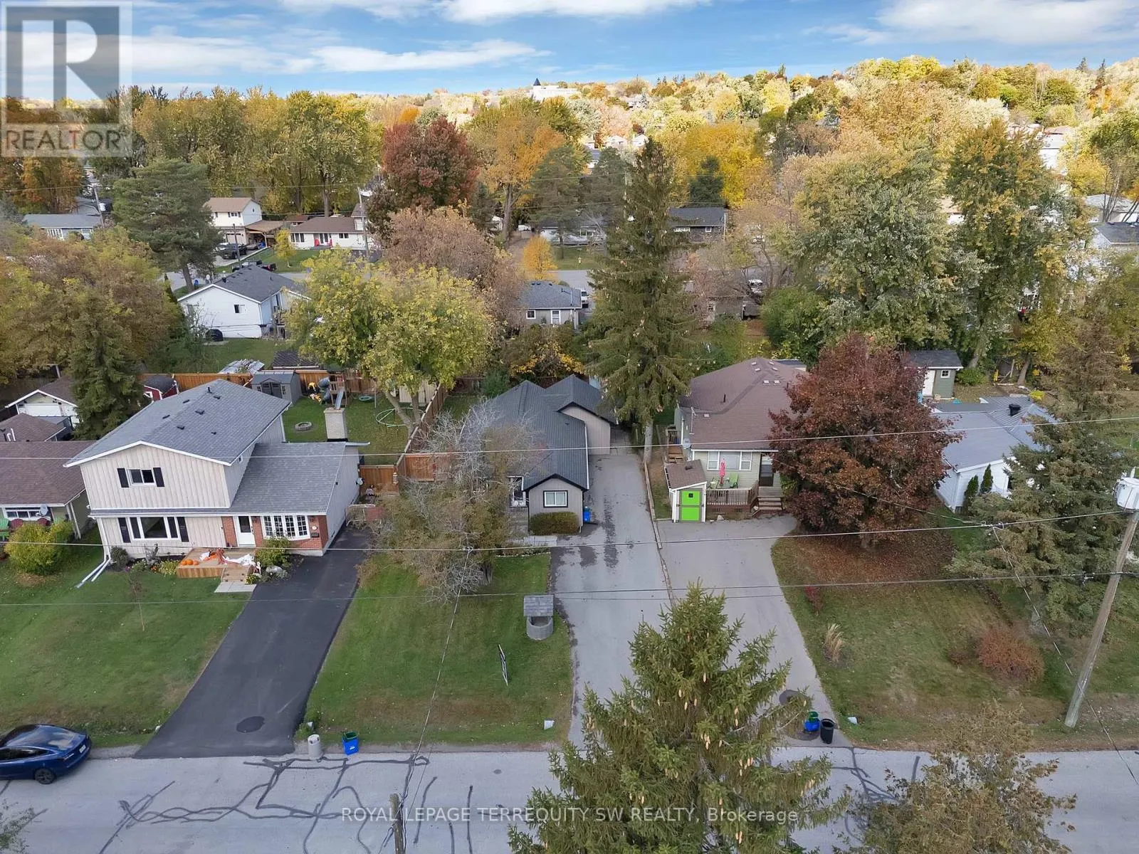 172 SPRING ROAD