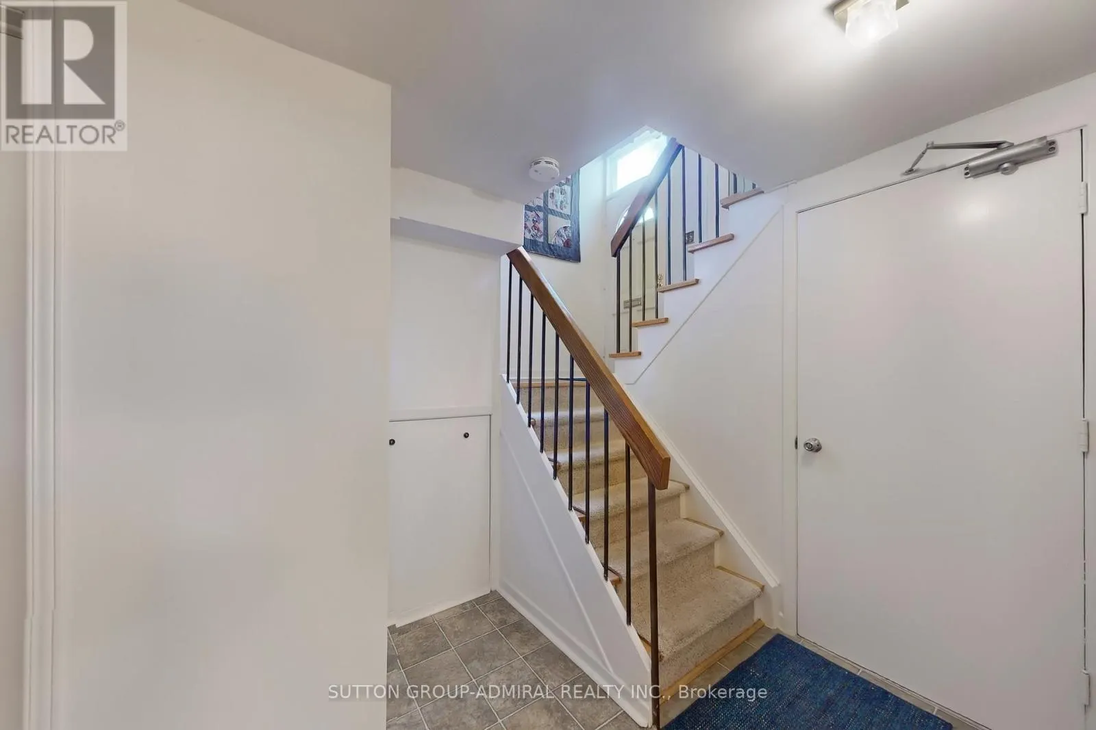 46 MERRYLYNN DRIVE