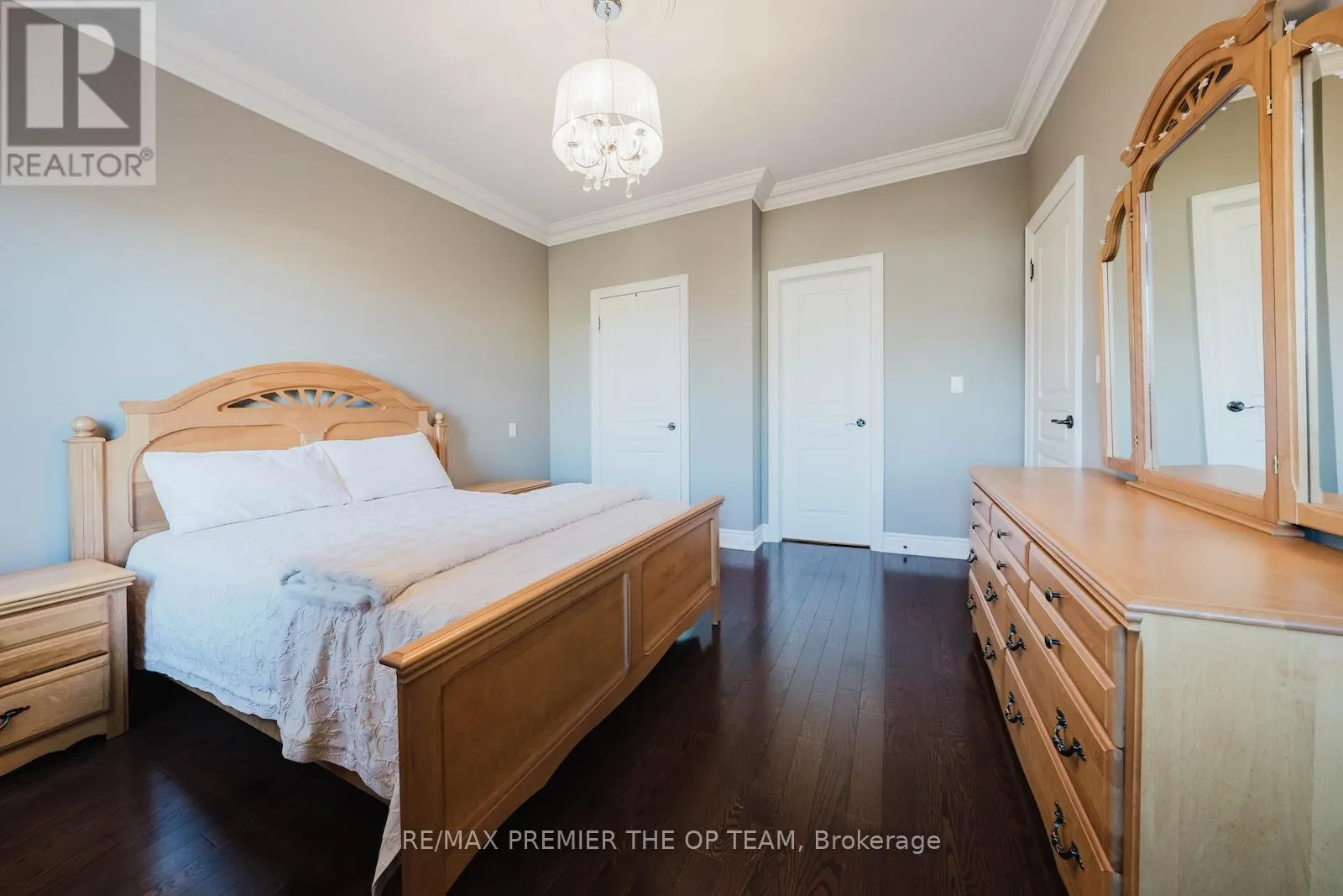 226 VIA BORGHESE STREET