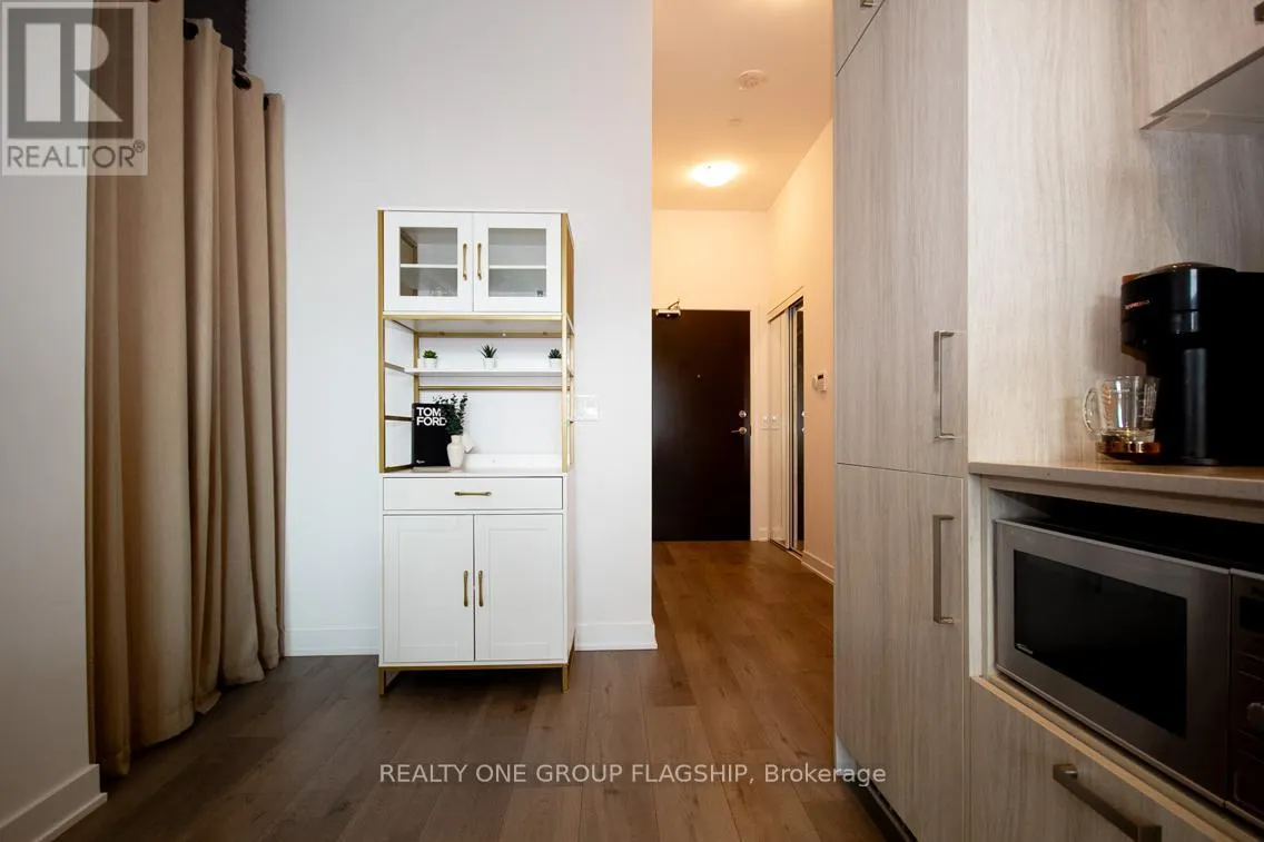 308E - 38 HONEYCRISP CRESCENT