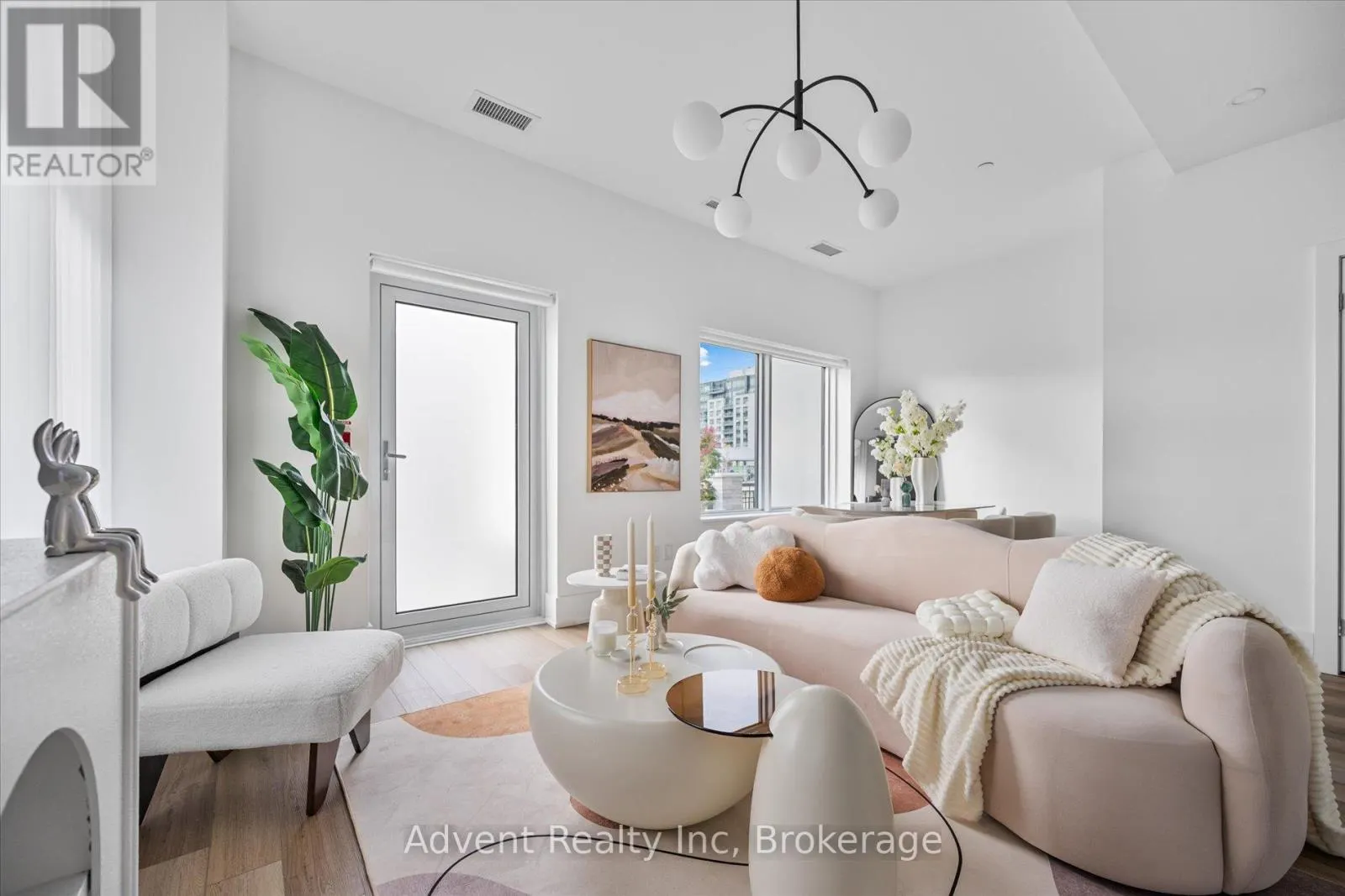 127W - 8 CEDARLAND DRIVE