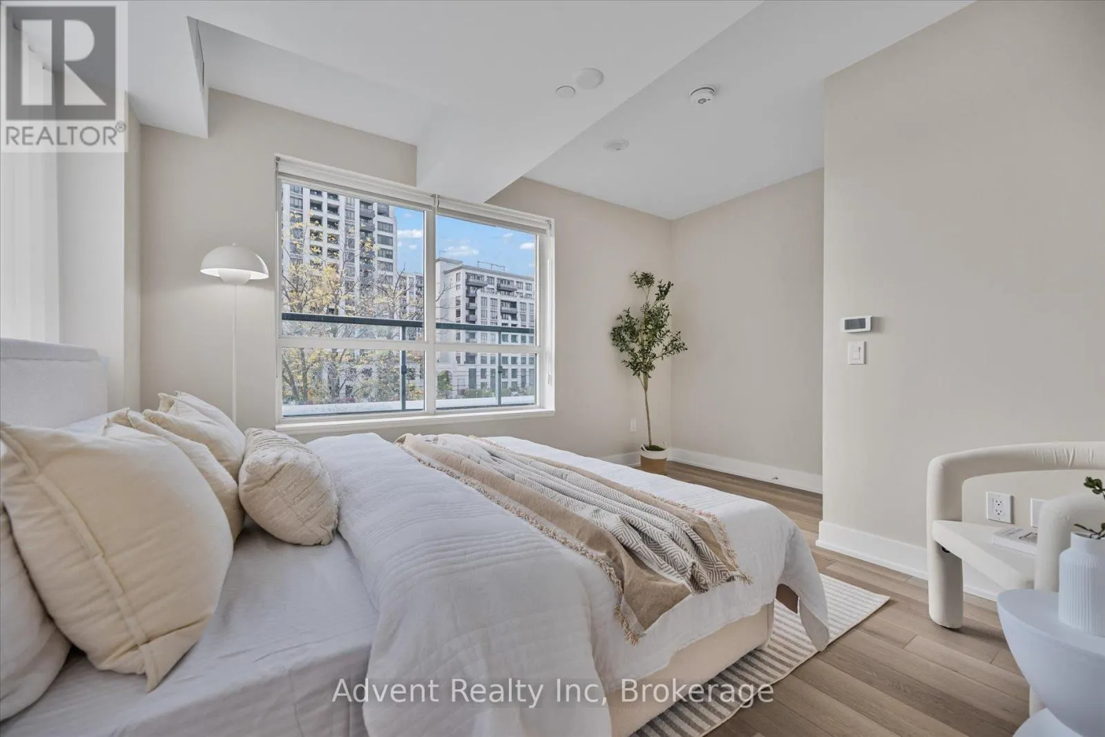 127W - 8 CEDARLAND DRIVE