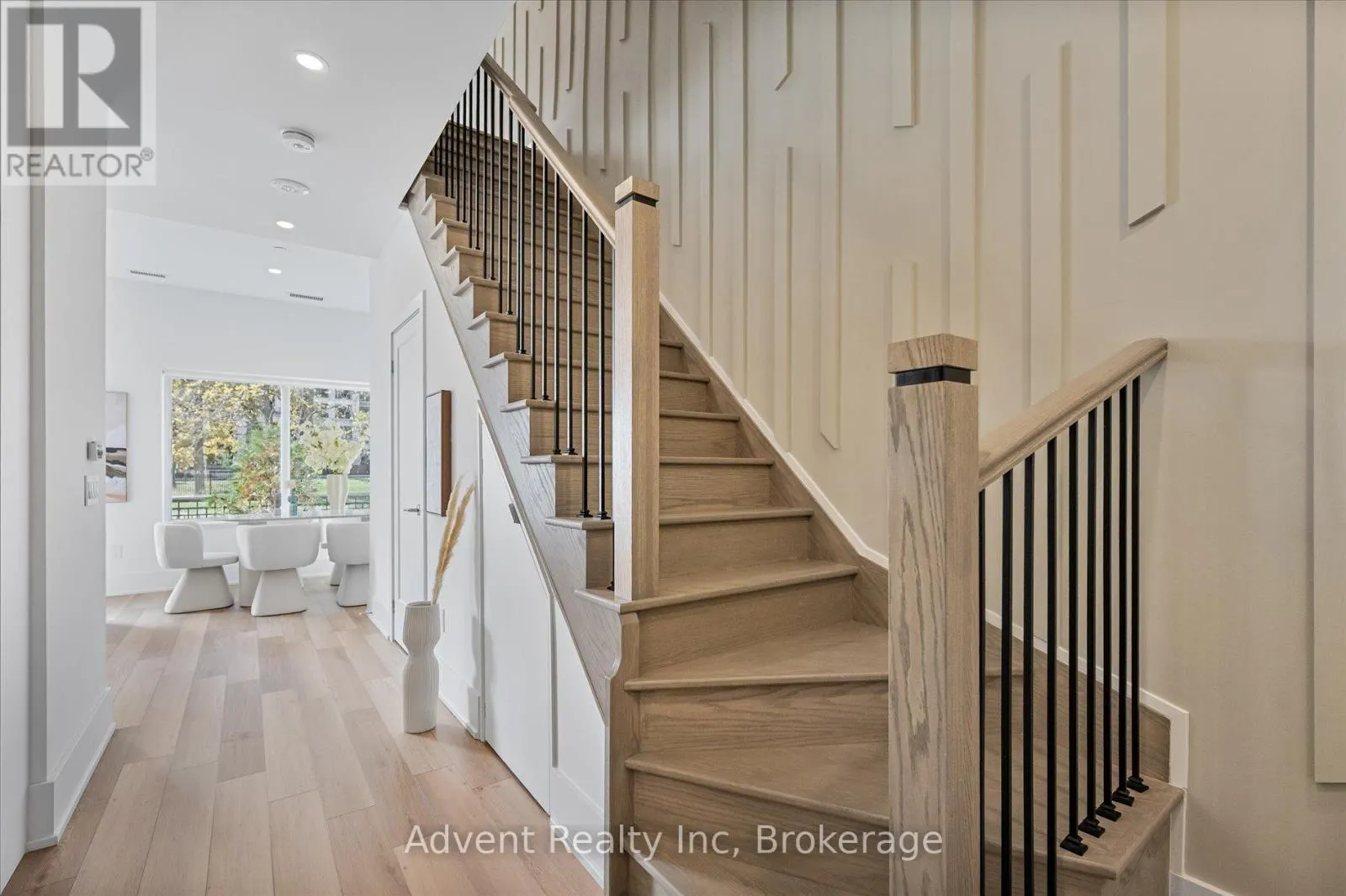 127W - 8 CEDARLAND DRIVE