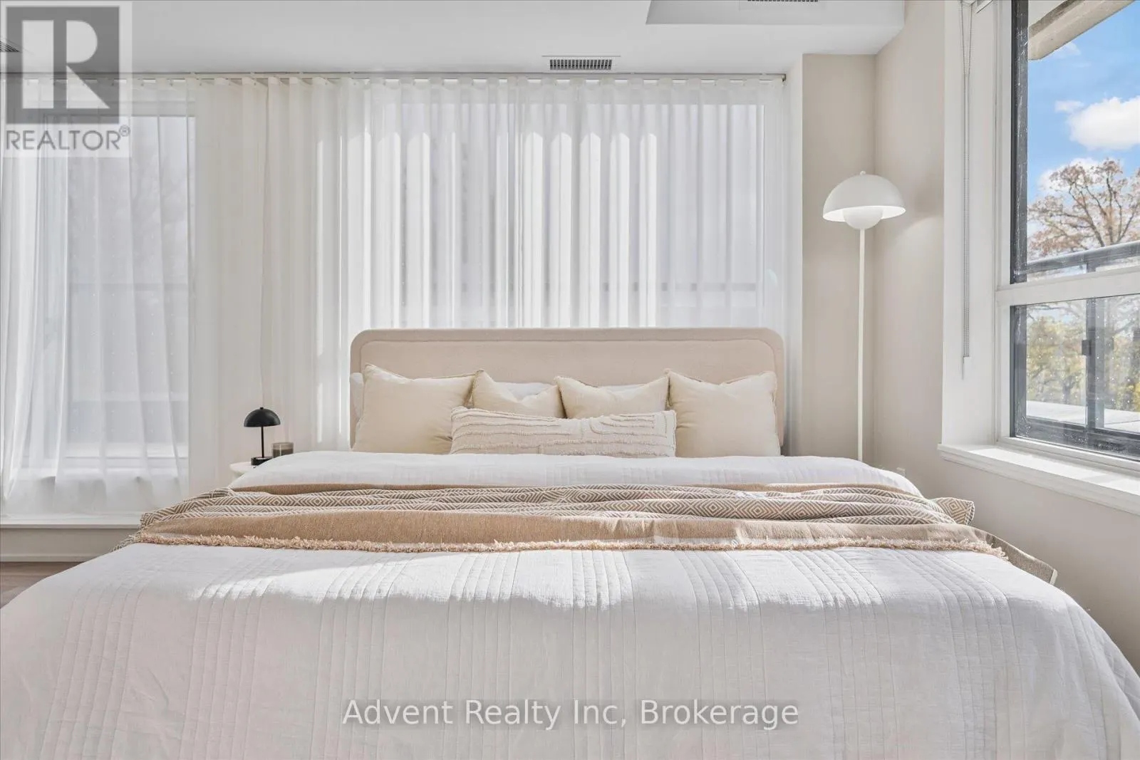 127W - 8 CEDARLAND DRIVE