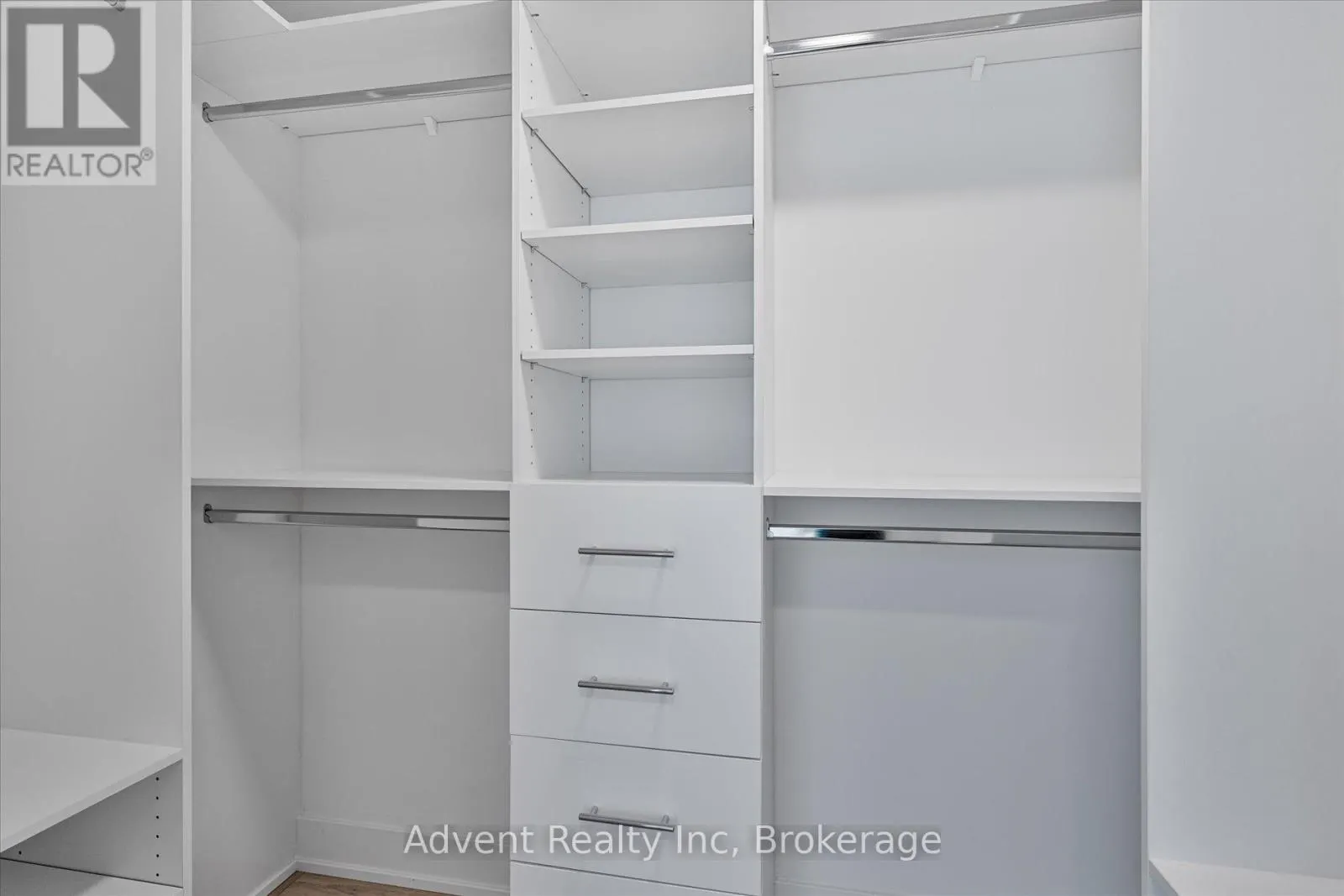 127W - 8 CEDARLAND DRIVE