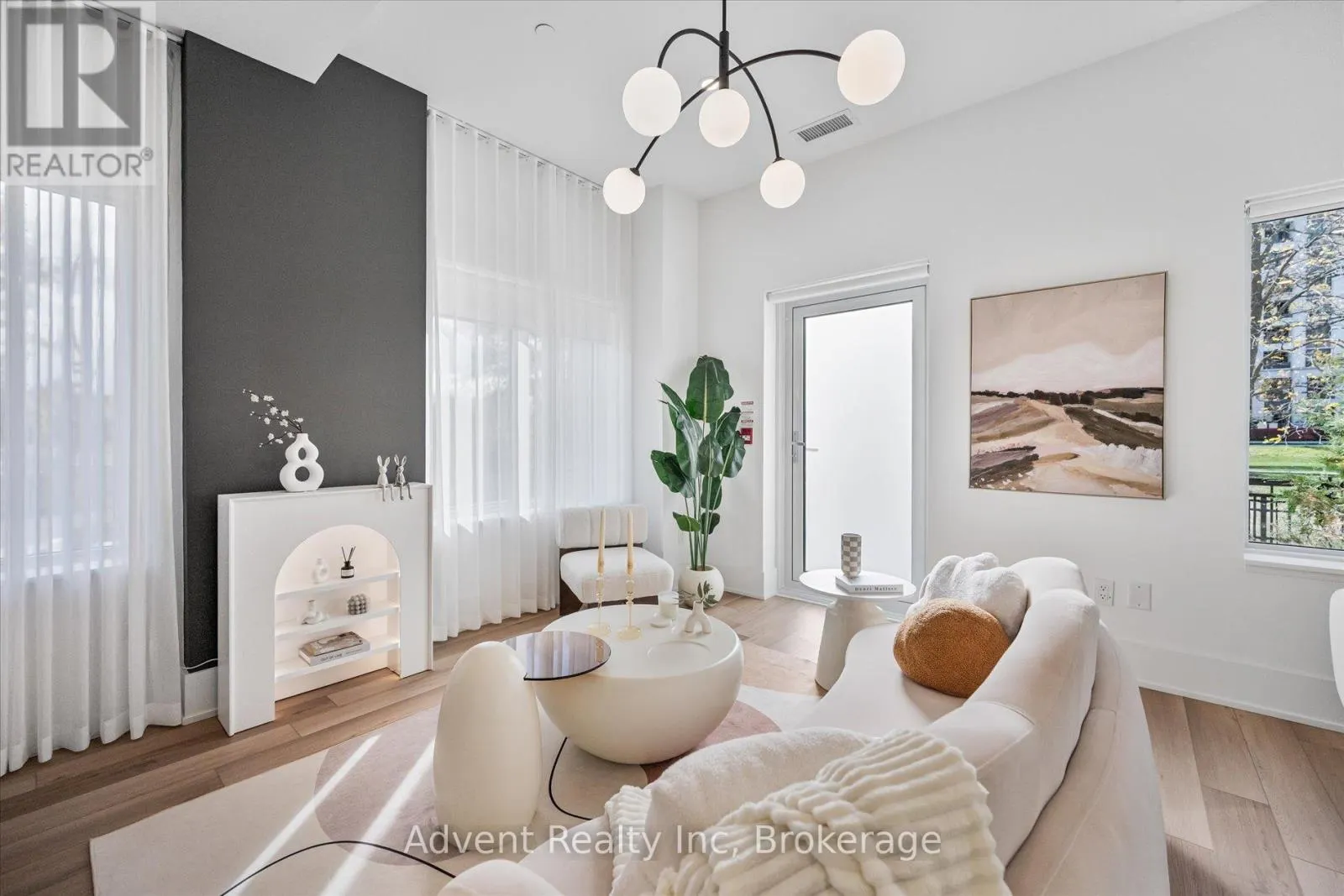 127W - 8 CEDARLAND DRIVE