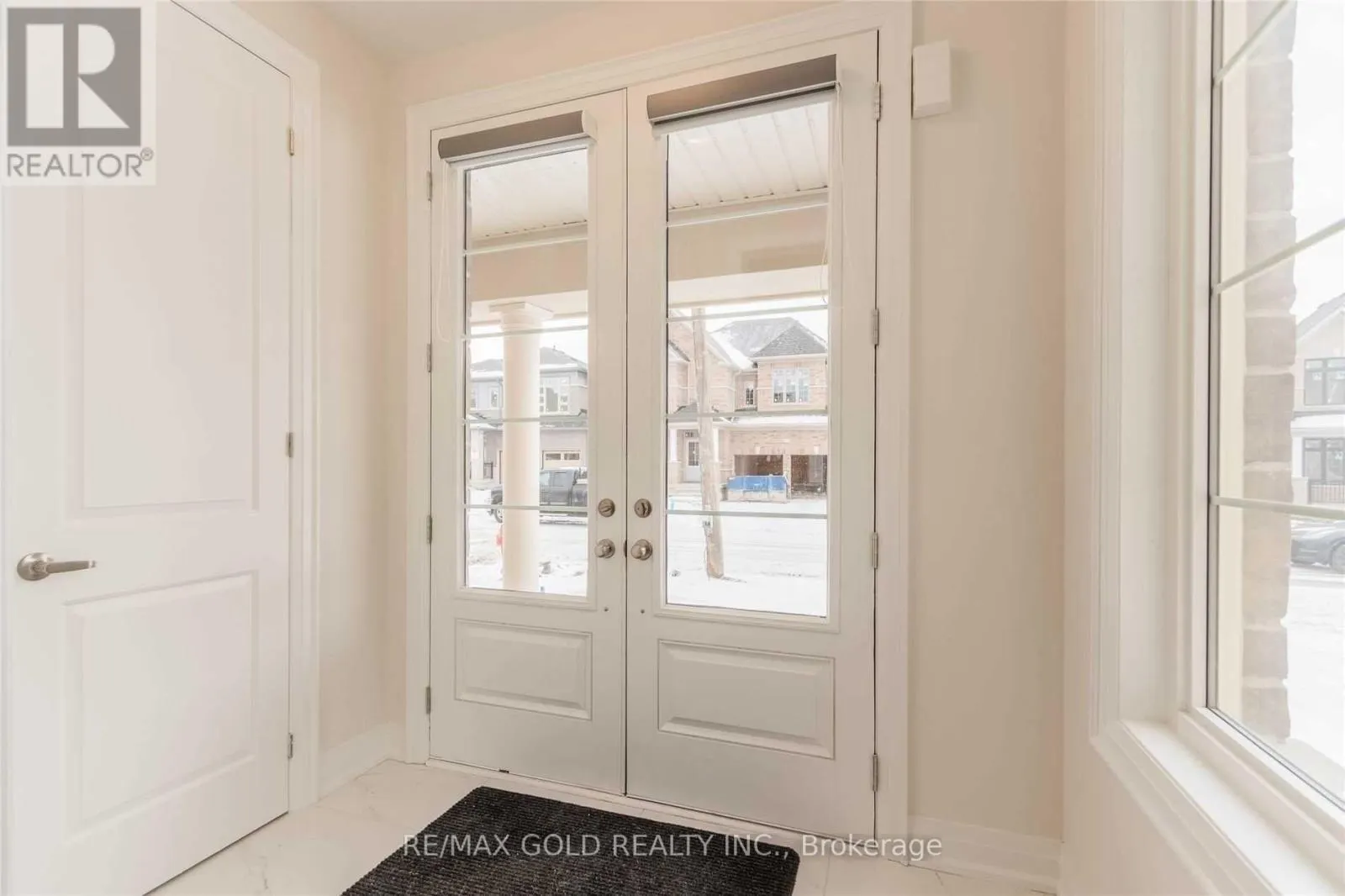 UPPER LEVEL - 20 BILL GUY DRIVE