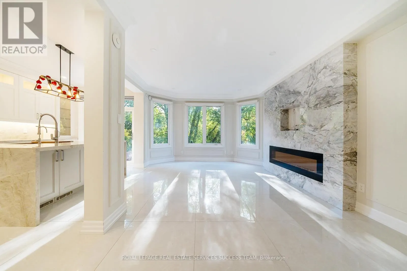 49 COOPER CREEK COURT