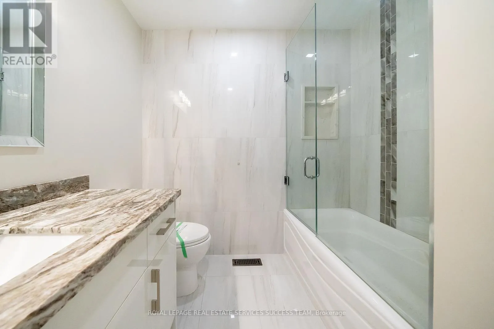 49 COOPER CREEK COURT