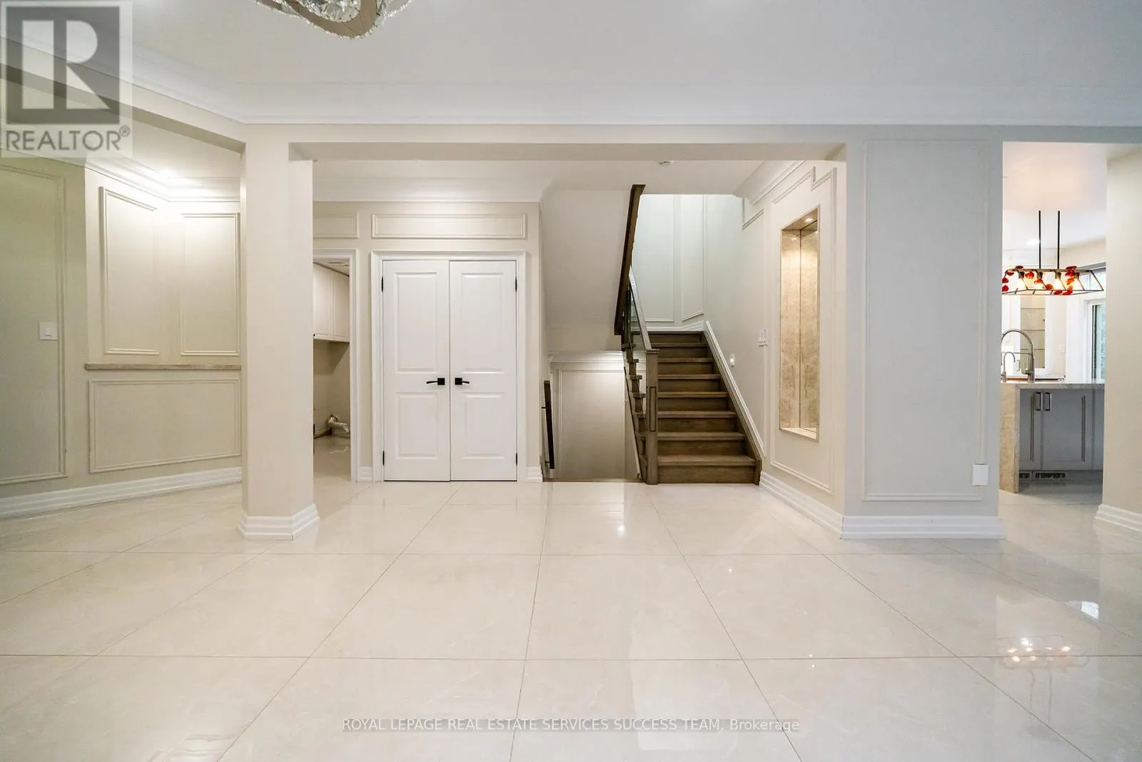 49 COOPER CREEK COURT