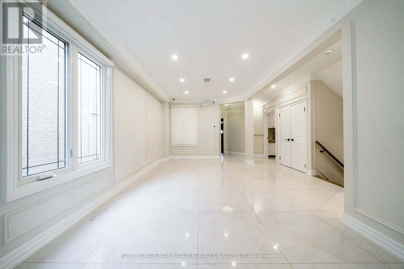 49 COOPER CREEK COURT