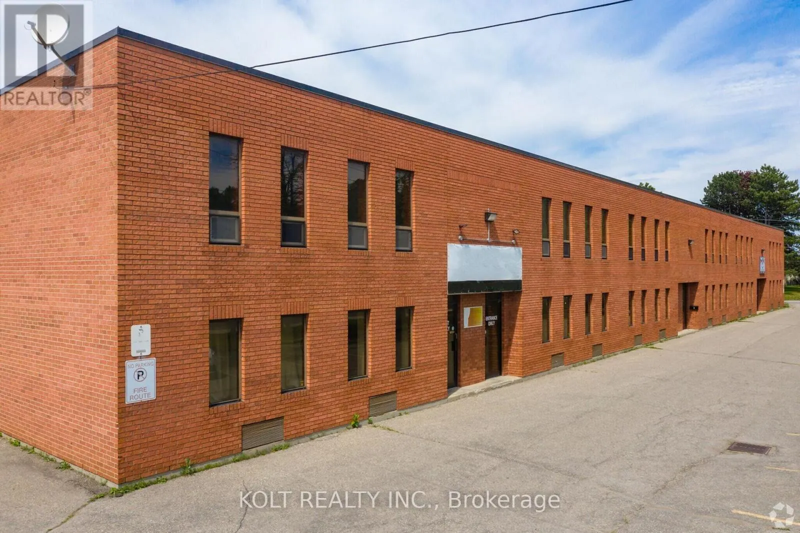 1-2 - 16 MARY STREET