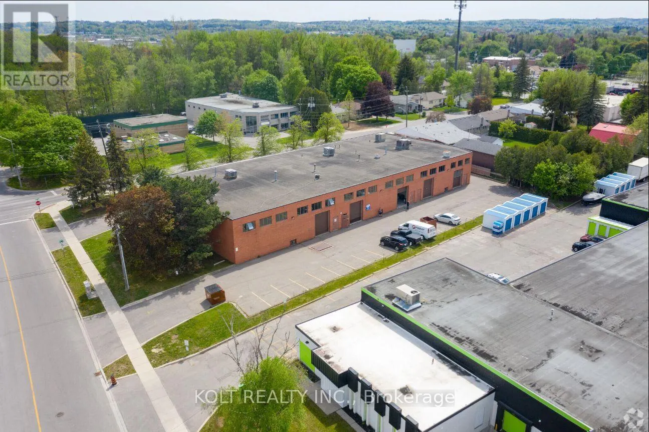 1-2 - 16 MARY STREET