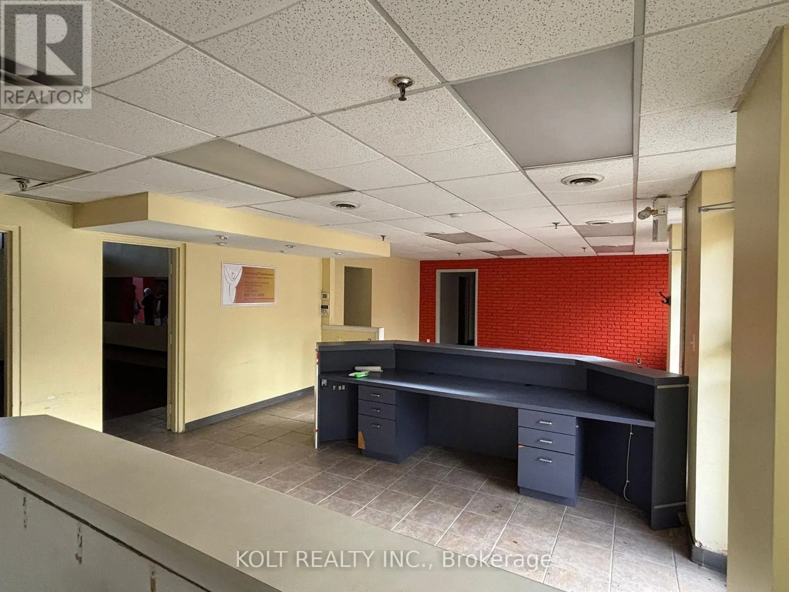 1-2 - 16 MARY STREET