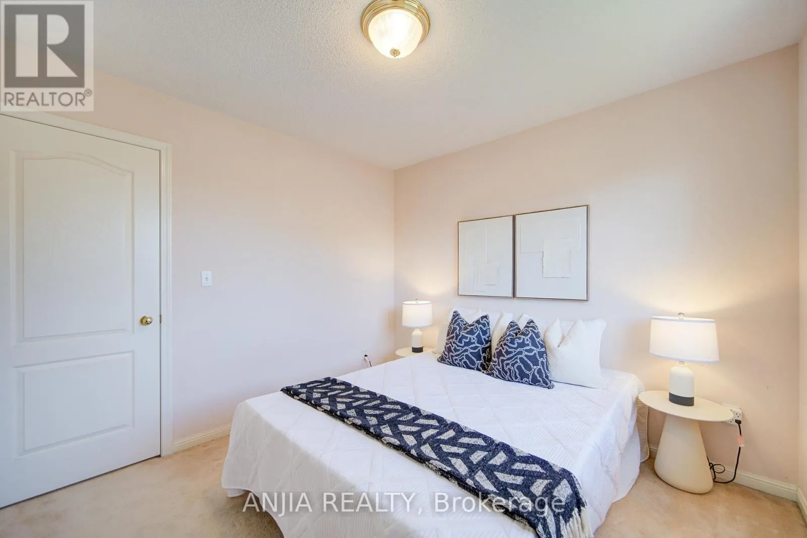 131 WINSTON CASTLE DRIVE