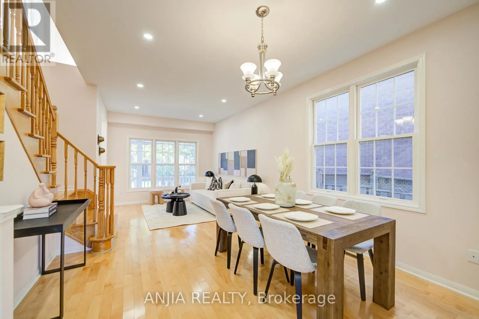 131 WINSTON CASTLE DRIVE