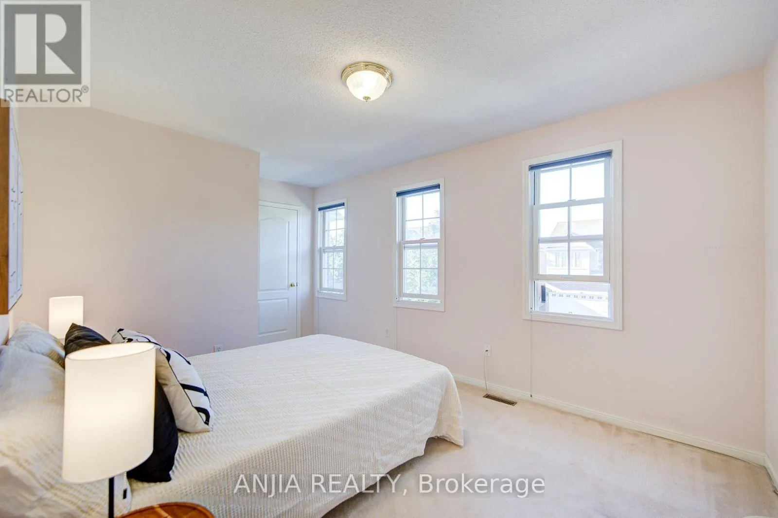 131 WINSTON CASTLE DRIVE