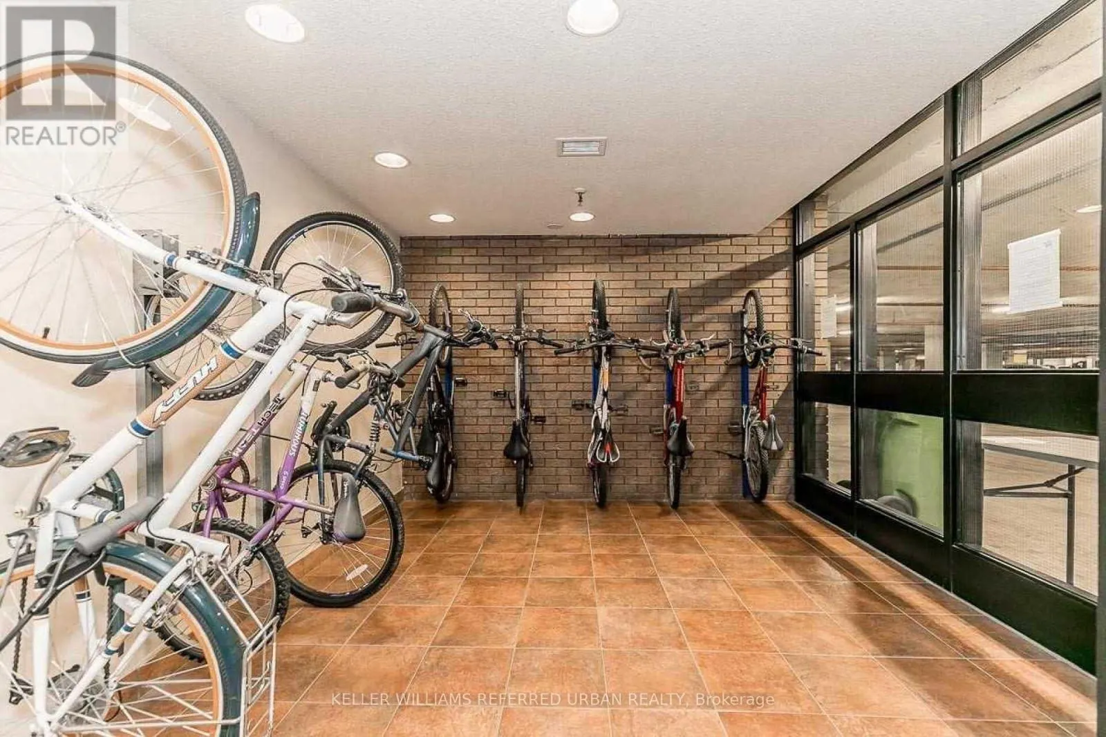 605 - 70 BAIF BOULEVARD