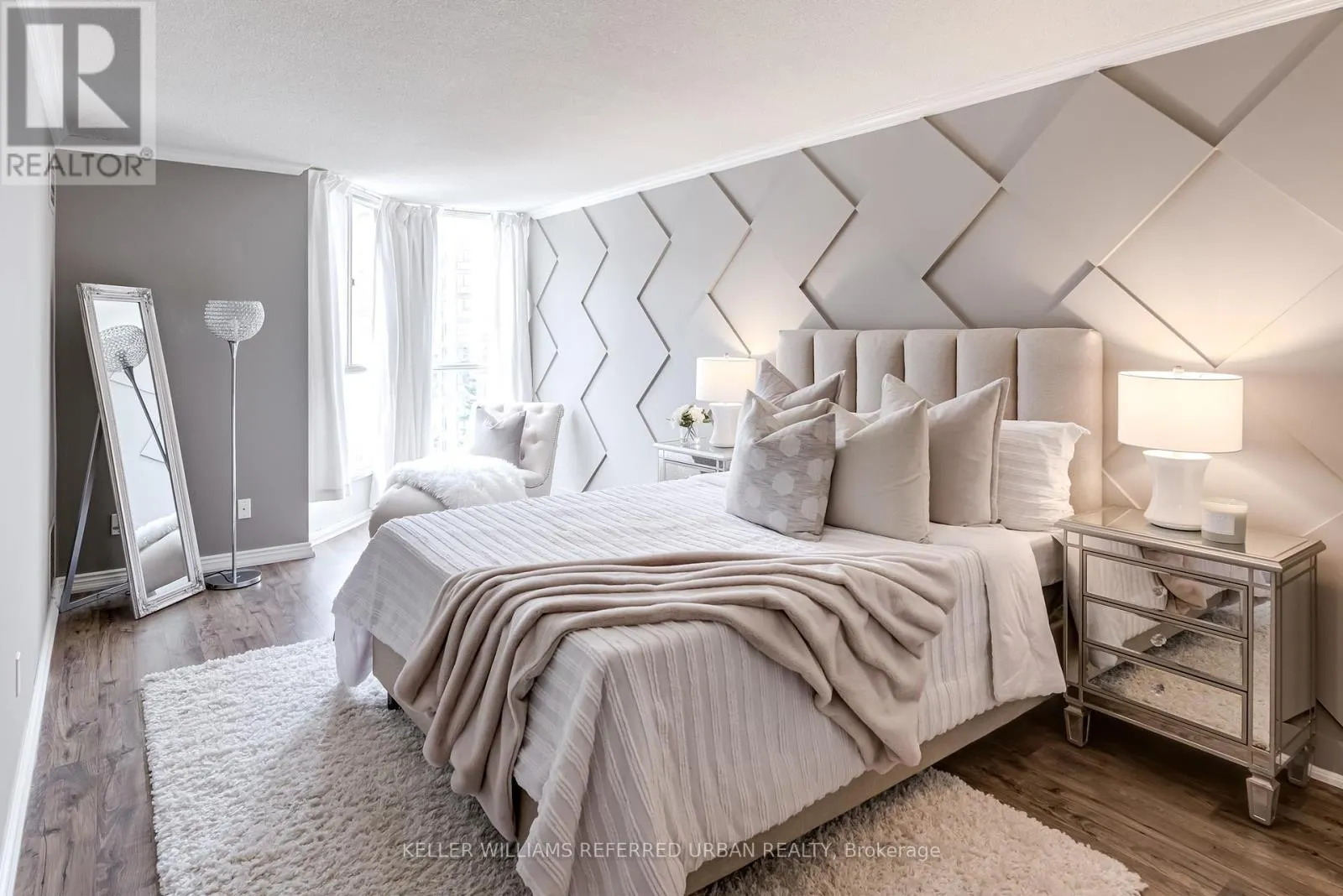 605 - 70 BAIF BOULEVARD