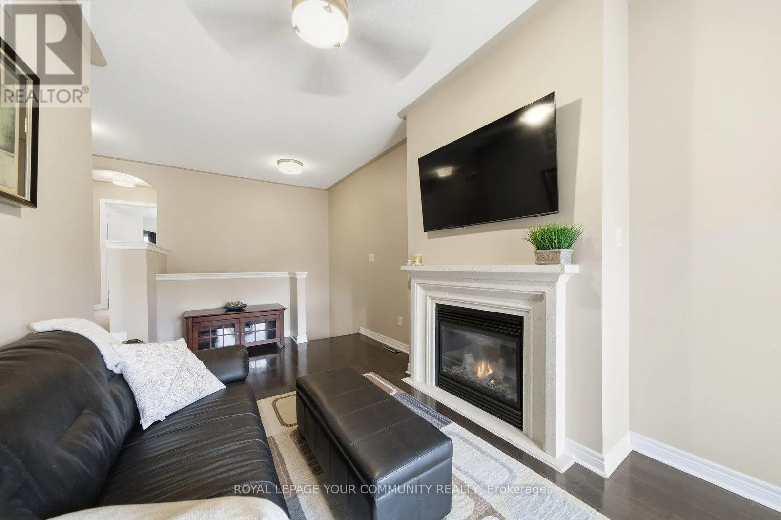 76 MARY ELLEN BAKER CRESCENT