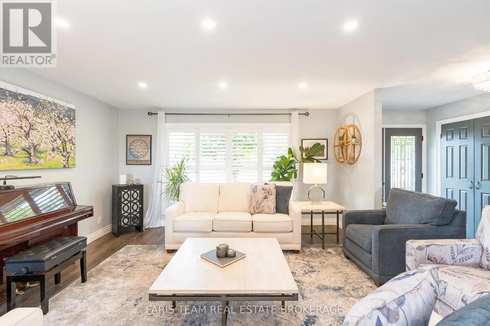 2032 CHANTLER STREET