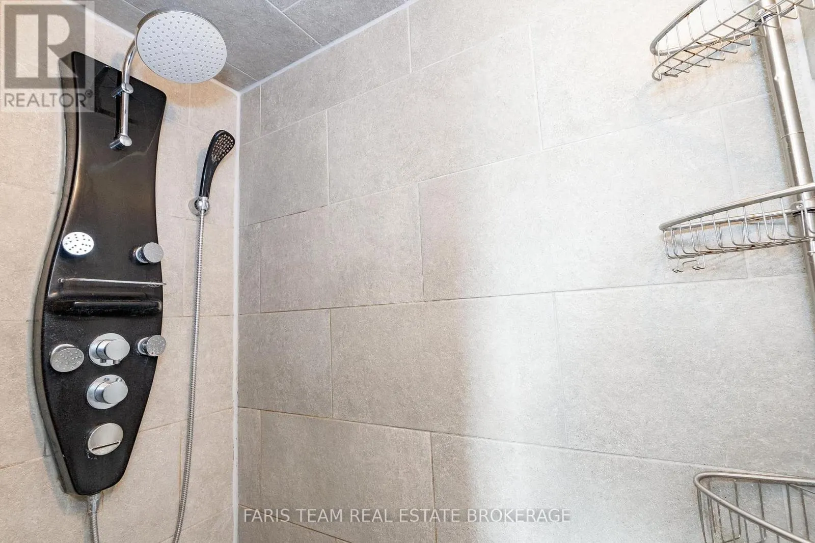 2032 CHANTLER STREET