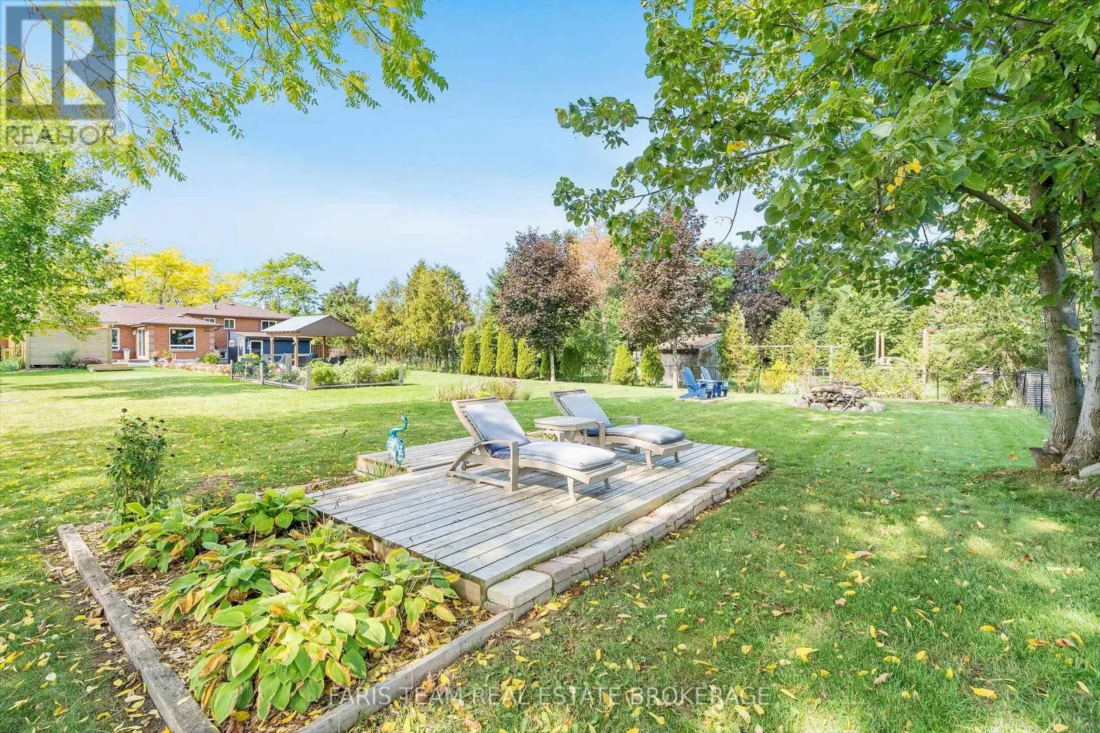 2032 CHANTLER STREET