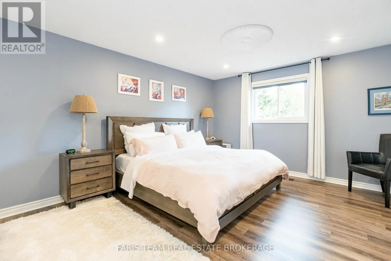 2032 CHANTLER STREET