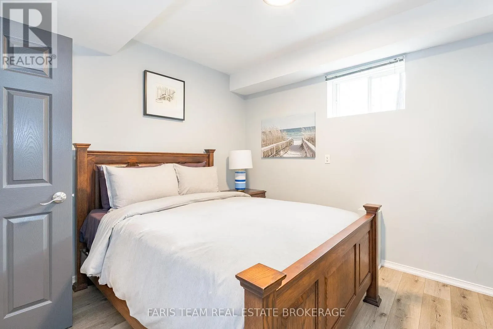 2032 CHANTLER STREET