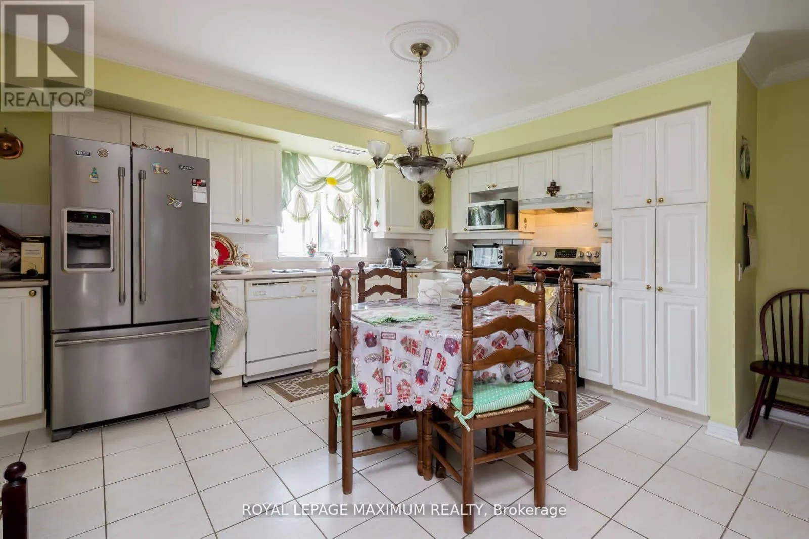 408 - 2506 RUTHERFORD ROAD