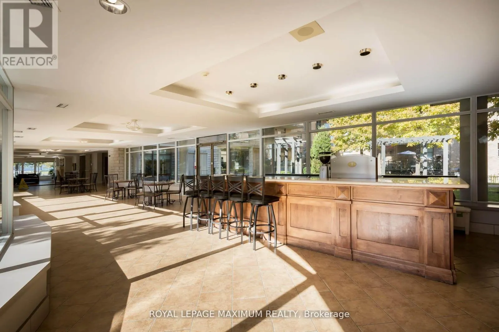 408 - 2506 RUTHERFORD ROAD