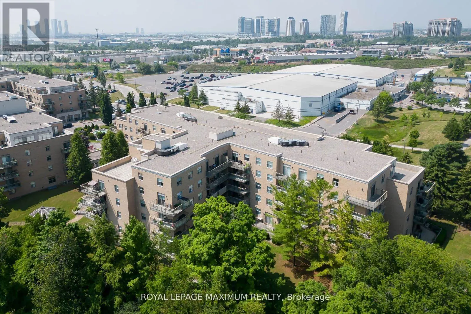 408 - 2506 RUTHERFORD ROAD