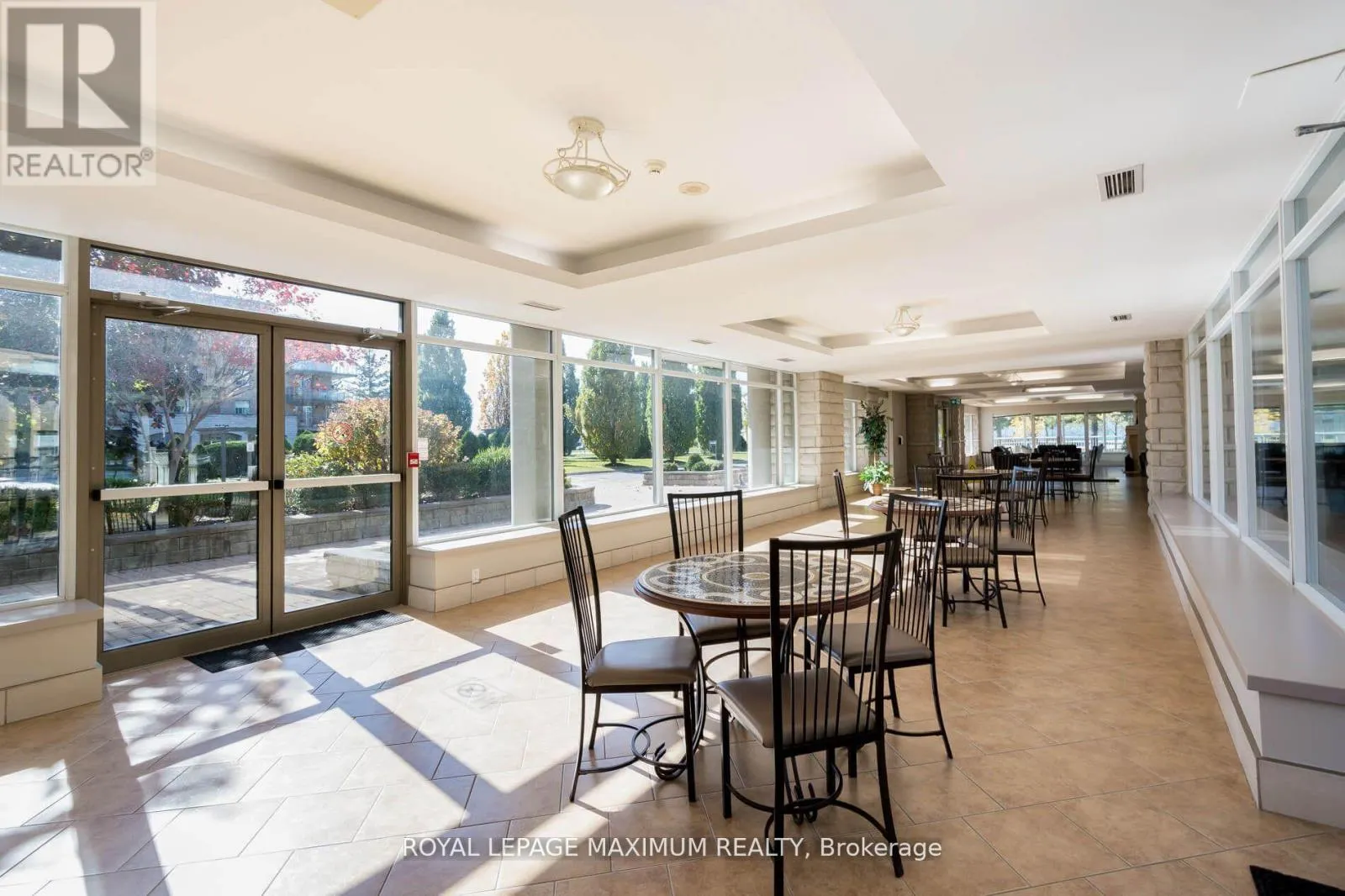 408 - 2506 RUTHERFORD ROAD