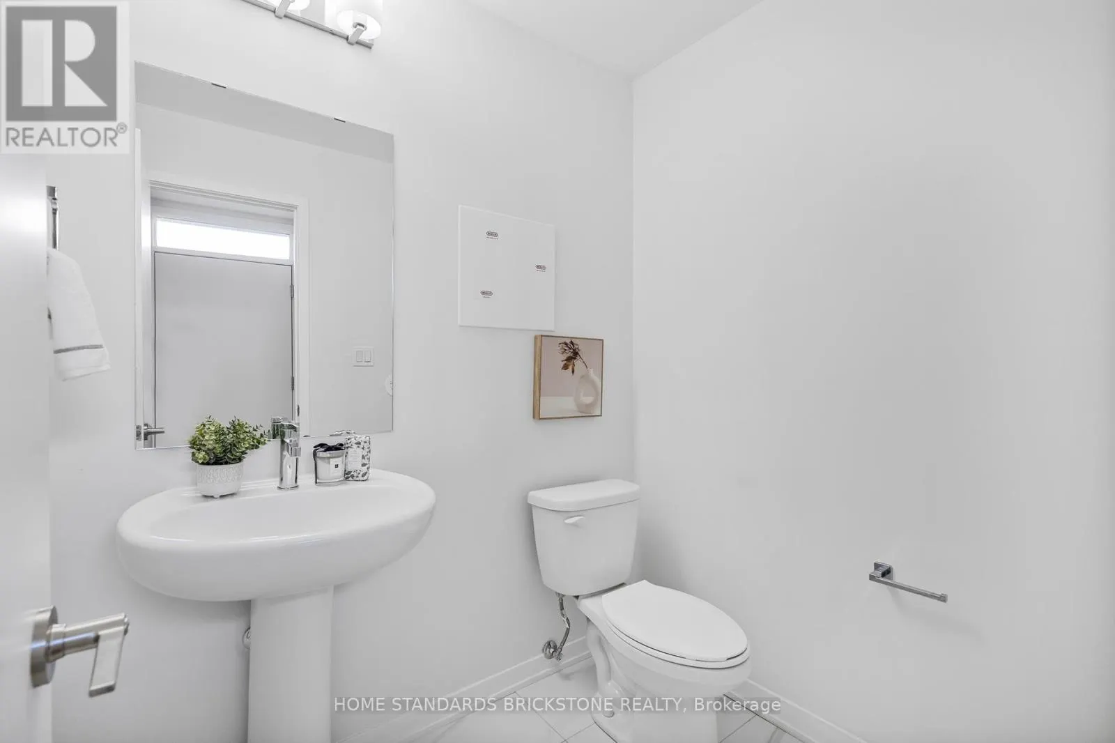 TH 366 - 90 HONEYCRISP CRESCENT