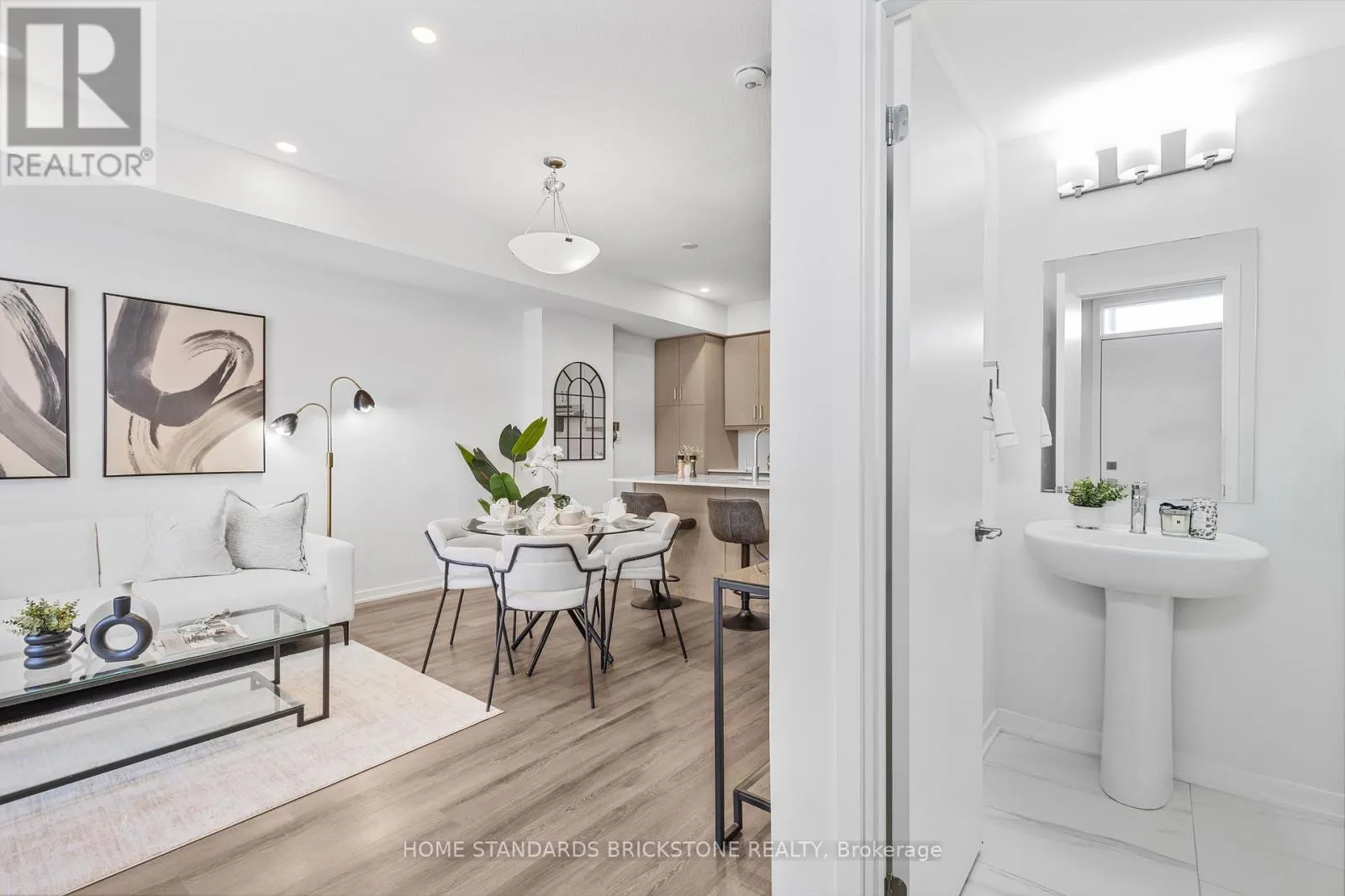 TH 366 - 90 HONEYCRISP CRESCENT