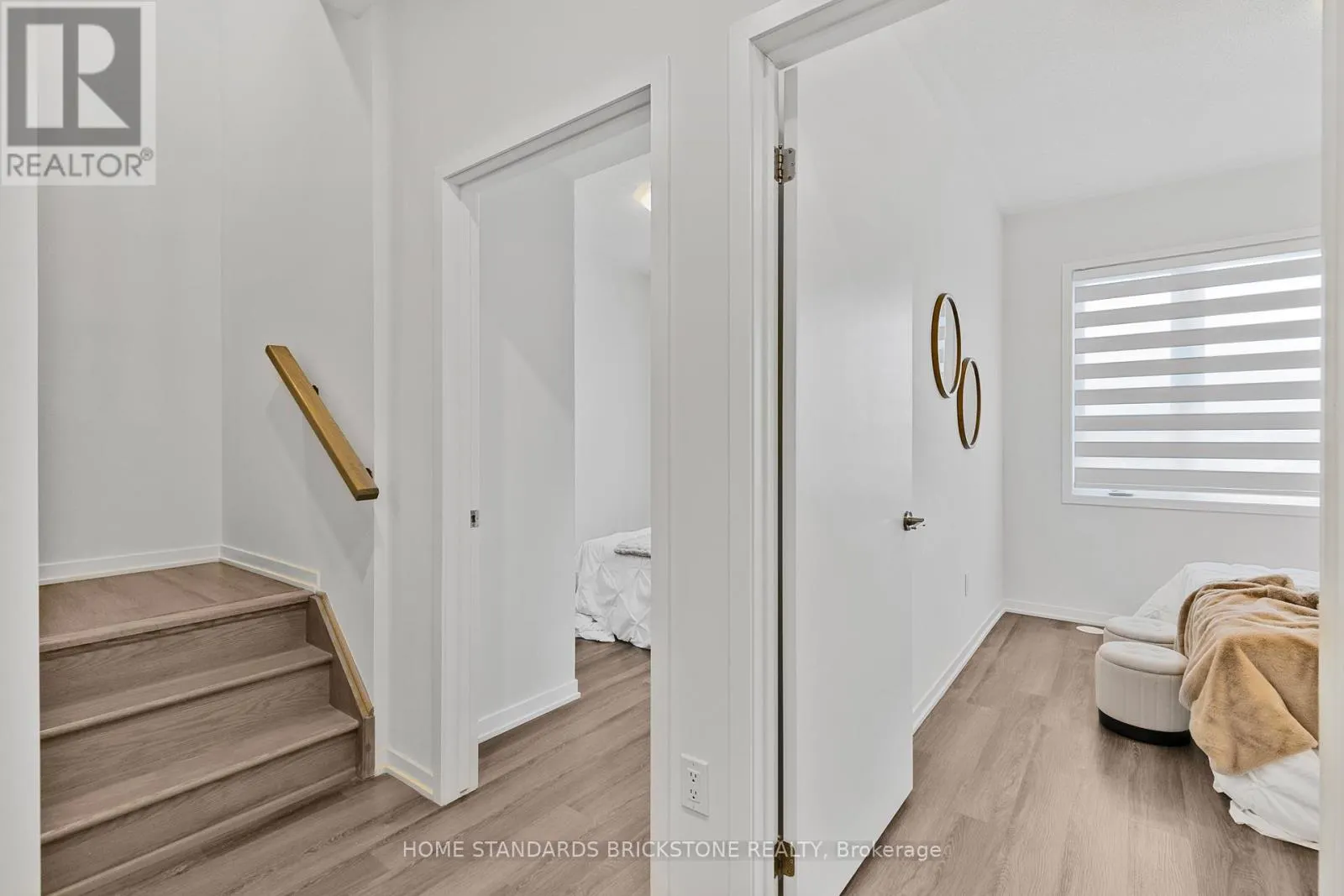 TH 366 - 90 HONEYCRISP CRESCENT