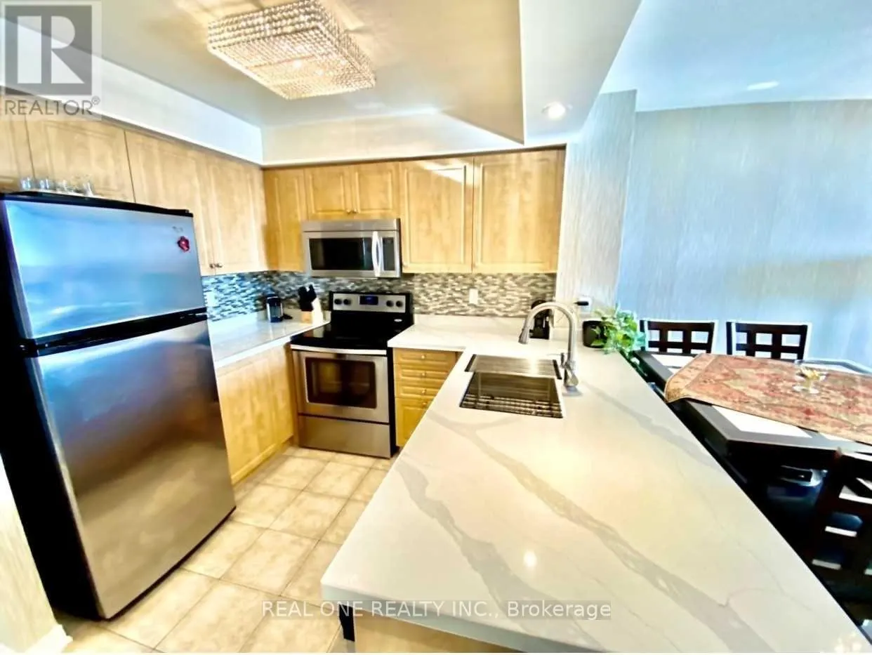 1203 - 310 RED MAPLE ROAD