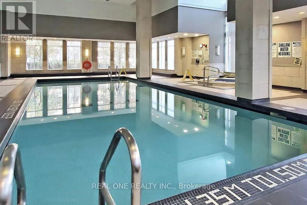 1203 - 310 RED MAPLE ROAD