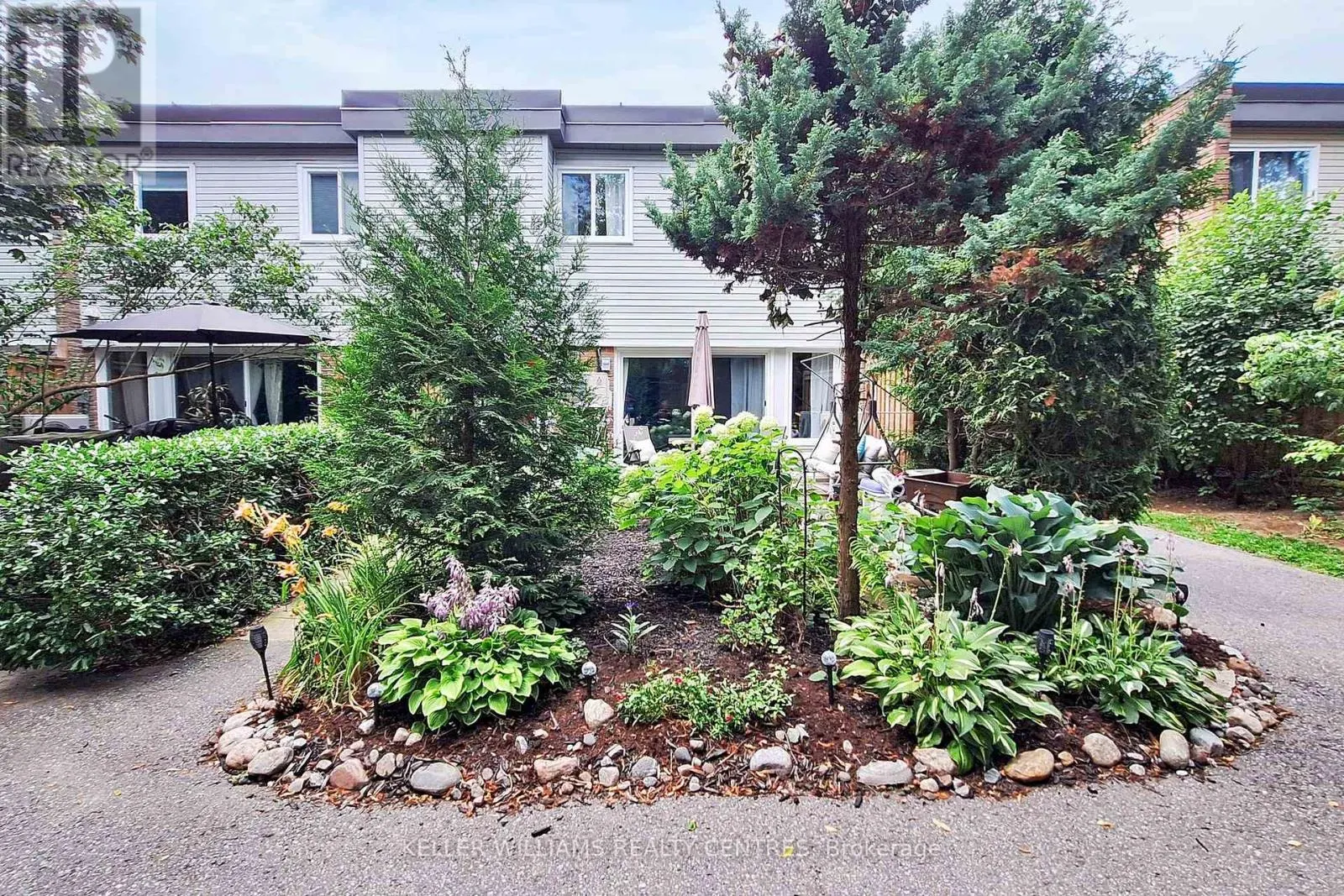 85 - 237 MILESTONE CRESCENT